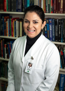 Andrea Santos Alves de Sylos